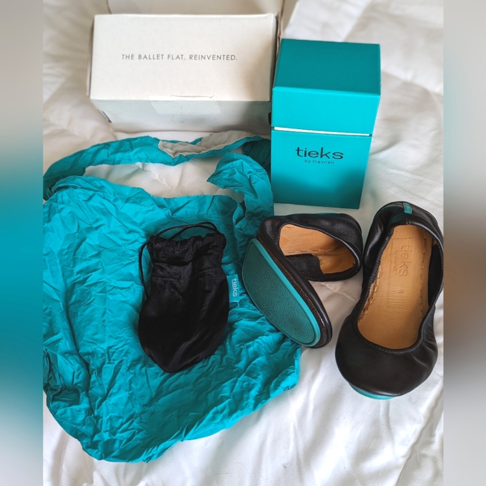 Tieks Ballet Flat size 6 Black